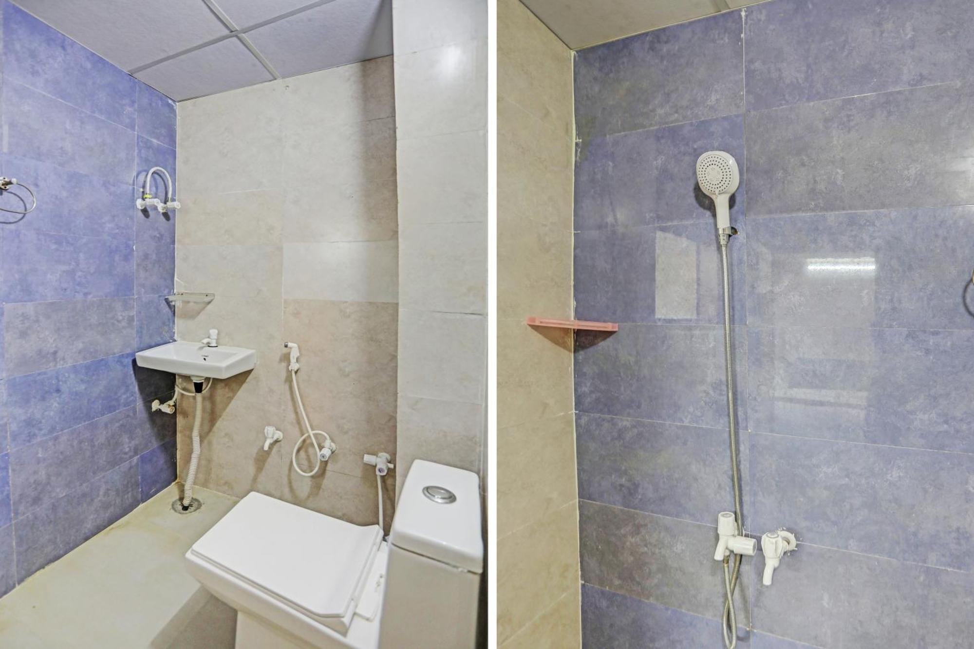 Umen Hotel Nearest Sector 66 Нойда Екстер'єр фото